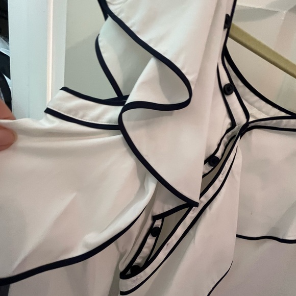 DKNY blouse - Picture 2 of 5